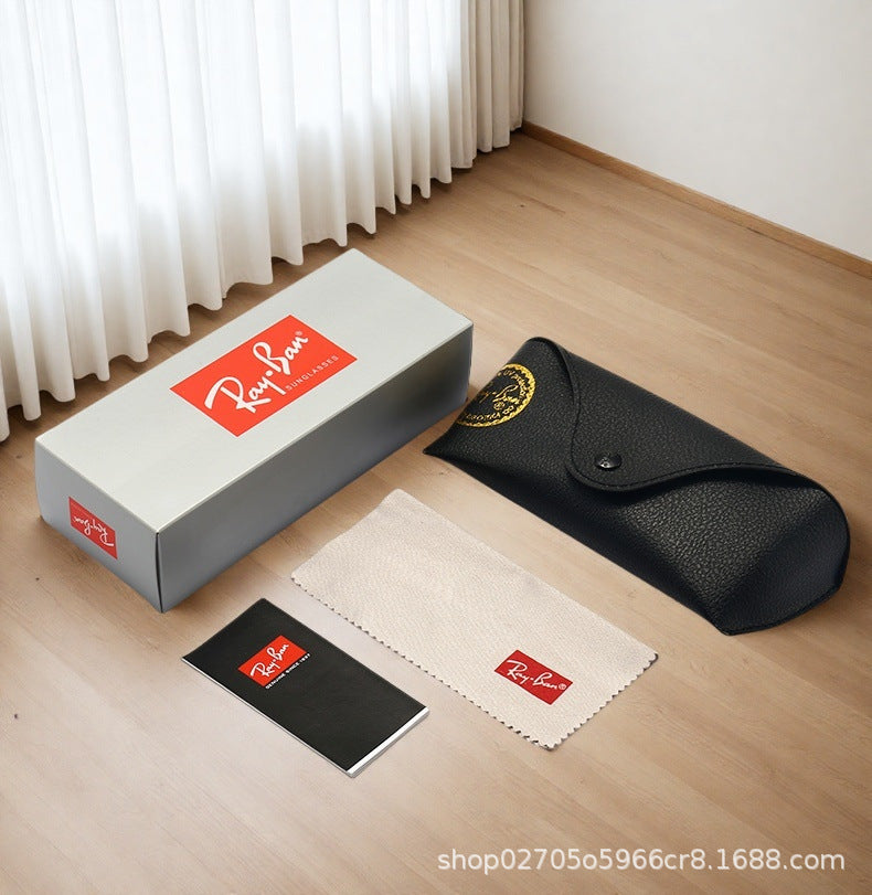 Ray-Ban Round